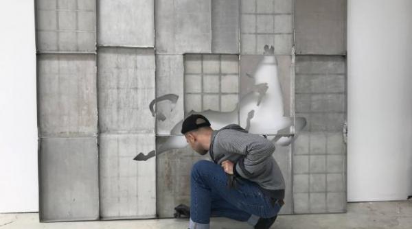 vernisajul expozitiei enric fort ballester the end of caresses la galeria quadro 21