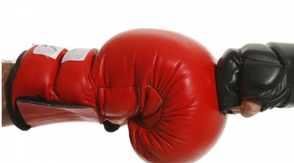 box rusul dmitri bivol si a pastrat titlul wba la categoria semigrea