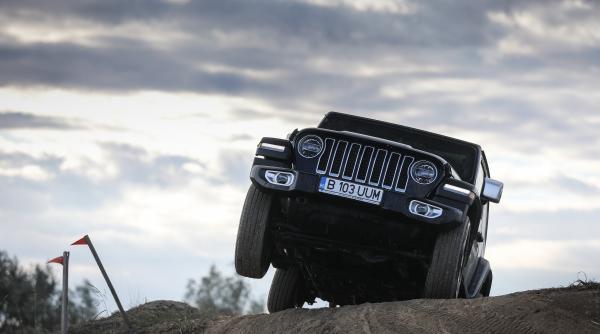 cum se comporta la limita cel mai capabil jeep