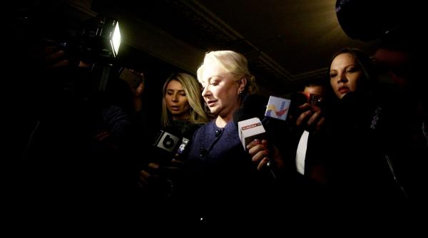 dancila daca nu poate trece guvernul macar sa fie desemnati ministri interimari pentru organizarea alegerilor