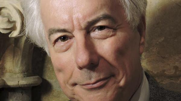 ken follett anunta aparitia unei noi carti magistrale