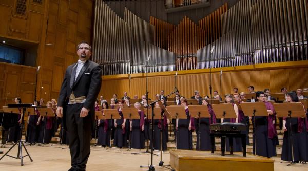 coruri celebre din opere la sala radio