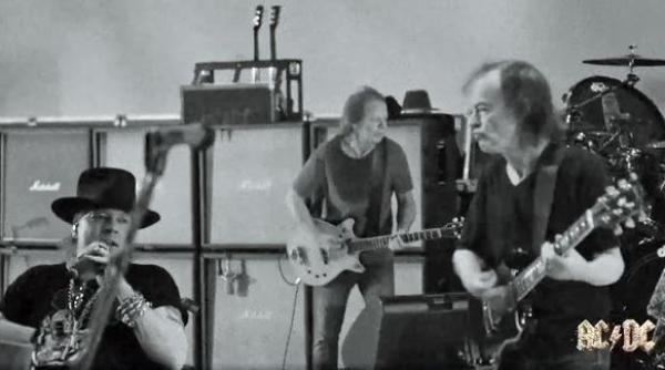 highway to hell blocheaza o autostrada omagiu monumental pentru trupa ac dc