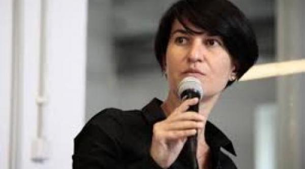 violeta alexandru suntem pentru cresterea contributiilor la pilonul ii de pensii