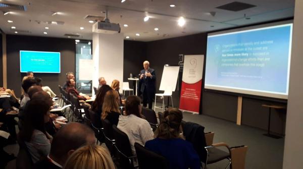 cum vor invata romanii sa fie occidentali