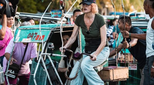 maria buza si lia bugnar despre asia express as fi dat si bani sa fiu aici