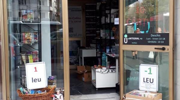 la bucuresti s a deschis prima librarie care plateste cititorii care iau o carte