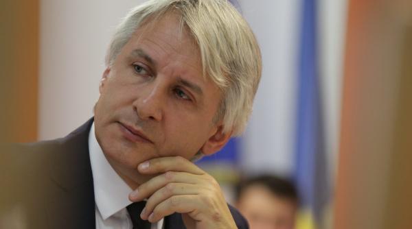 teodorovici vrea o dezbatere cu orban si citu la ase