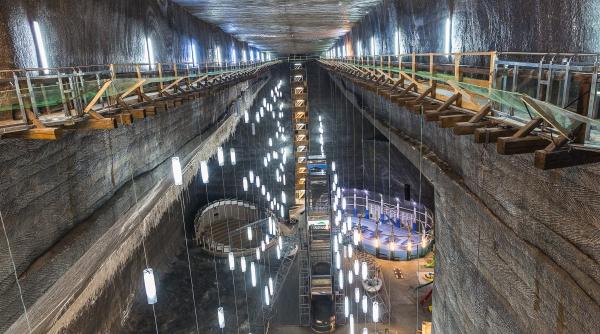 salina turda intre distractie si tratament