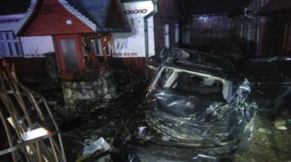 tragedie la putna un tanar de 25 de ani a murit iar un altul a fost grav ranit in urma unui accident rutier