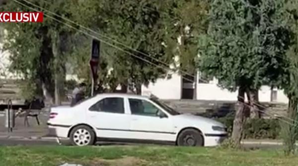 o tanara de 17 ani a fost urcata cu forta intr o masina in fata unei sectii de votare din baia mare