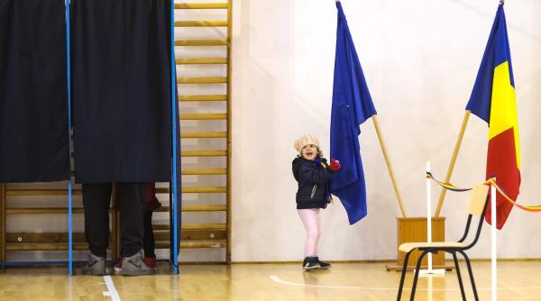 basescu si rares bogdan au facut campanie electorala in ziua votarii