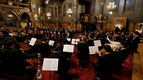 un concert italian orchestra romana de tineret la catedrala sf iosif pe 05 decembrie
