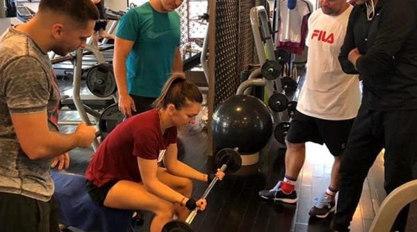 simona halep se pregateste pentru australian open
