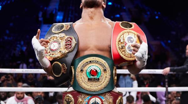 box britanicul anthony joshua si a recastigat titlurile mondiale