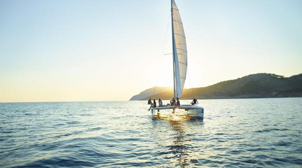 agentia tui travel se intoarce in romania cu un nou partener