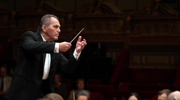 cristian mandeal finalul integralei brahms la filarmonica din brasov