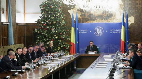 guvernul vrea sa isi angajeze raspunderea miercuri cele trei proiecte au fost adoptate in sedinta de marti