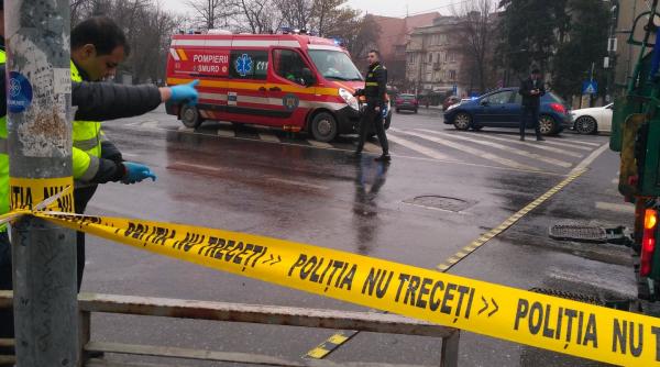 accident mortal la piata dorobanti o femeie a fost lovita pe trecerea de pietoni de o masina de salubrizare
