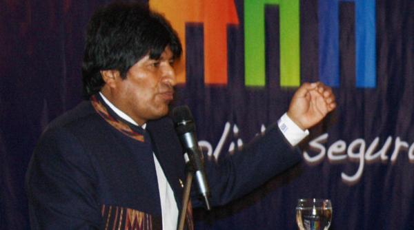 bolivia pregateste un mandat de arestare impotriva lui evo morales