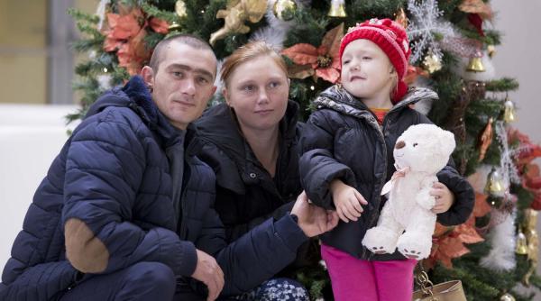 cadou de craciun pentru o fetita de cinci ani din dolj inima denisei este in sfarsit sanatoasa