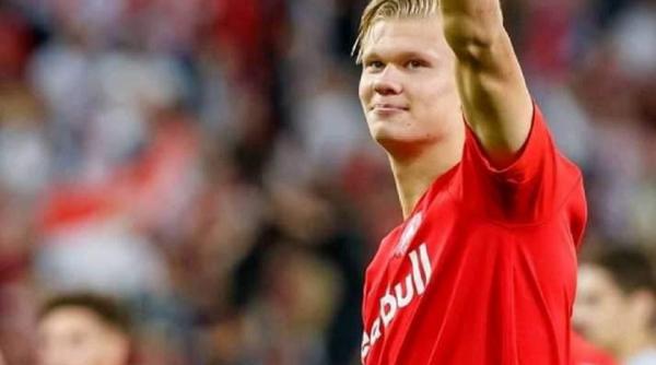 norvegianul erling haaland achizitionat de borussia dortmund cat a costat transferul atacantului