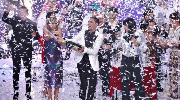 dan negru de 20 de ani liderul spectacolelor de revelion aproape 3 500 000 de romani au urmarit revelionul starurilor 2020 la antena 1 record de audienta la nivelul cotei de piata