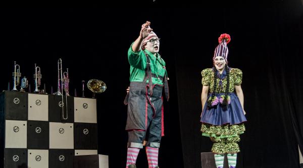 teatru si povesti pentru ultimul weekend din vacanta de iarna