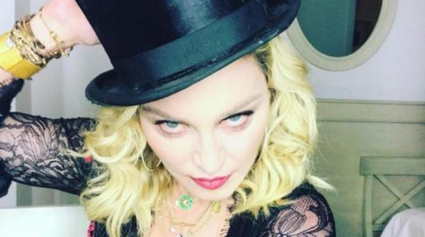 madonna si a inceput turneul european madame x la lisabona