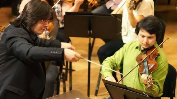 concert extraordinar de ziua culturii nationale 15 ianuarie 2020 la ateneul roman orchestra romana de tineret dirijor gabriel bebeselea