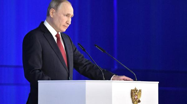 putin vrea alta constitutie si scapa de medvedev