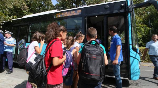andrei mihai tanase aec elevii ar putea circula gratuit de la 1 septembrie doar pe baza carnetului