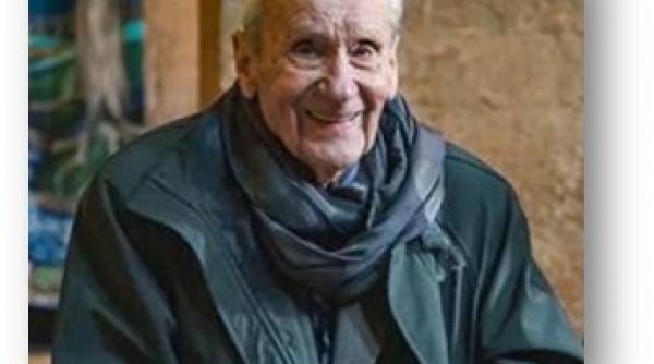 s a stins christopher tolkien fiul si editorul celui care a creat universul din stapanul inelelor