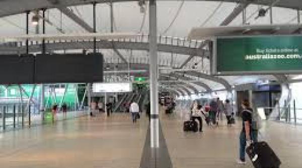 14 8 milioane de pasageri au tranzitat aeroporturile din bucuresti in 2019