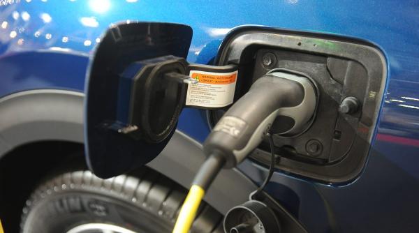 cererea de masini electrice creste accelerat