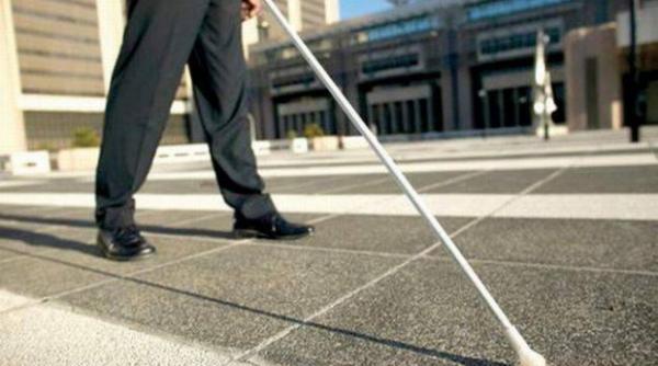 banca amendata pentru discriminarea unui nevazator