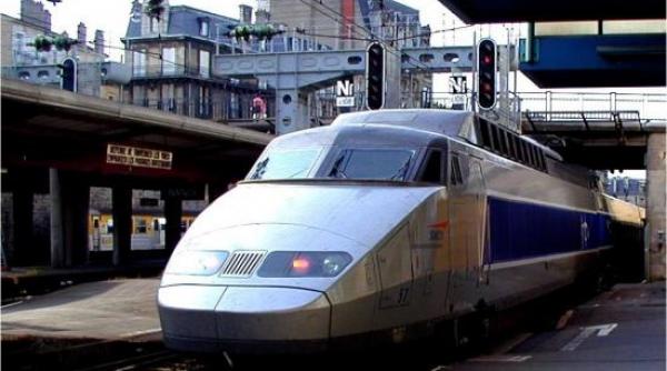 grupul francez alstom vrea sa achizitioneze bombardier transport