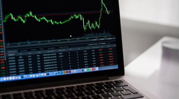 jurnalul bursier valentine s day varf de tranzactii