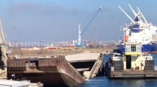 video incident in portul agigea o barja s a scufundat