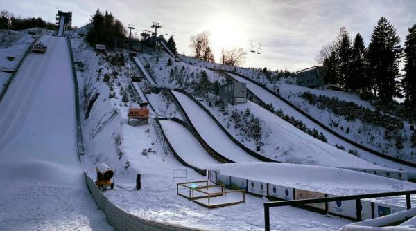 elita icarilor moderni zboara la rasnov