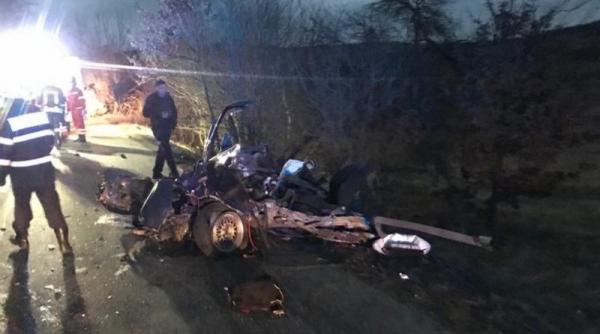 accident grav in sibiu doua persoane au murit pe loc iar alte doua sunt ranite