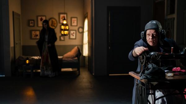 cel mai nou proiect marca radu afrim la nationalul iesean orasul cu fete sarace