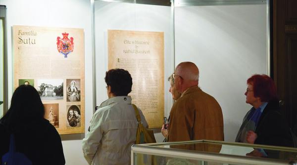 elite blazoane si monograme la palatul sutu