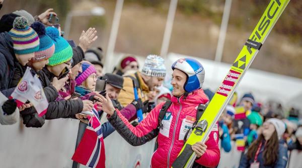 rasnovul a intrat in lumea buna a sariturilor cu schiurile