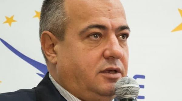 dupa ce un membru fondator a plecat la ppusl alde a mai pierdut si un parlamentar