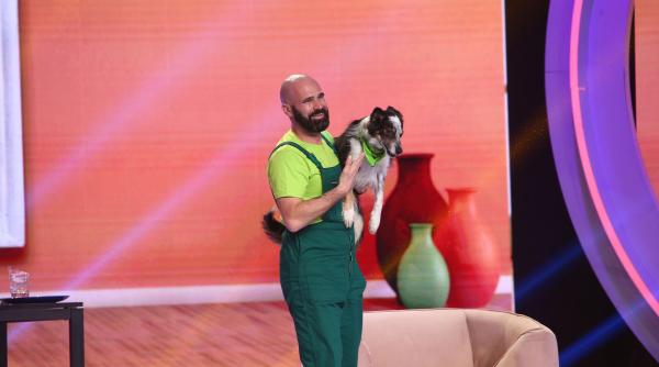 mihai bendeac a plans la finalul unui numar de la iumor mi a placut foarte mult dar nu pot sa vorbesc acum