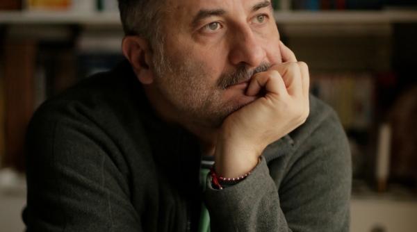 cristi puiu a primit premiul pentru cel mai bun regizor in sectiunea encounters a berlinalei