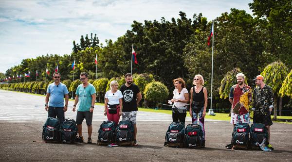 aseara pe antena 1 cand show ul a fost lider detasat de piata speak si stefania au castigat imunitatea la asia express drumul comorilor