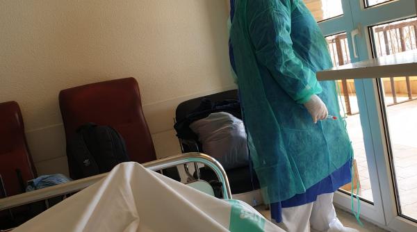 spania saci pentru pubele protectie pentru personalul medical