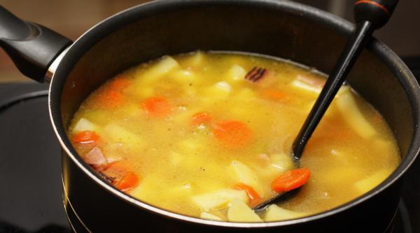 programul de distribuire a mancarii pentru persoanele vulnerabile din capitala